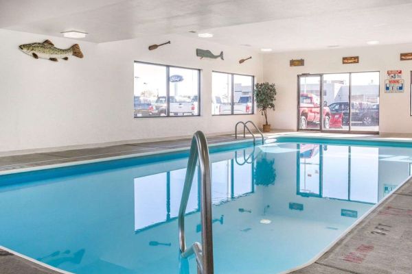 Comfort Inn & Suites Maumee - Toledo (I80-90)